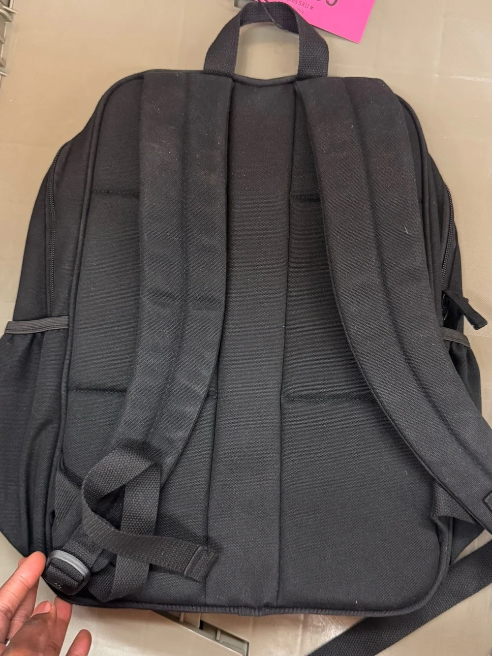 Billabong clean minimalist